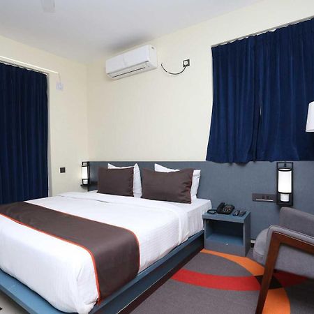 Hotel Collection O Vastukar Retreat à Bhubaneswar Extérieur photo
